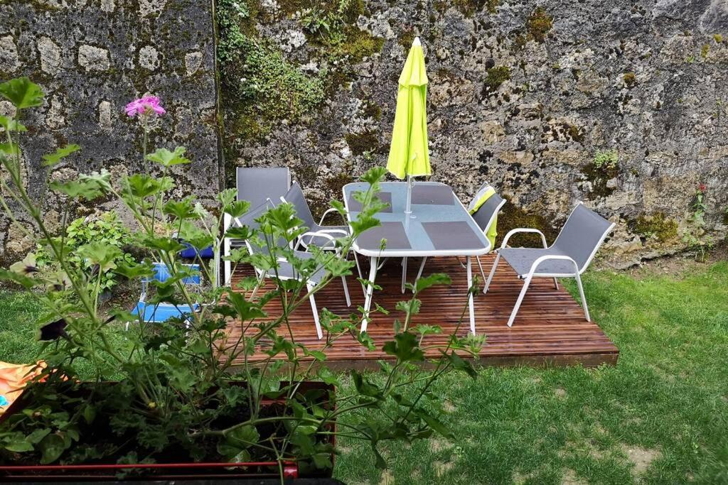 Le Portougais, Chalet A Chanaz, La Petite Venise Savoyarde ภายนอก รูปภาพ