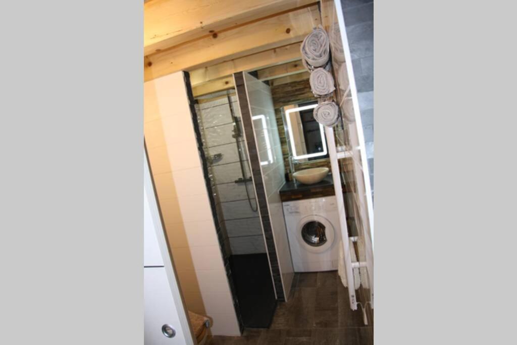 Le Portougais, Chalet A Chanaz, La Petite Venise Savoyarde ภายนอก รูปภาพ
